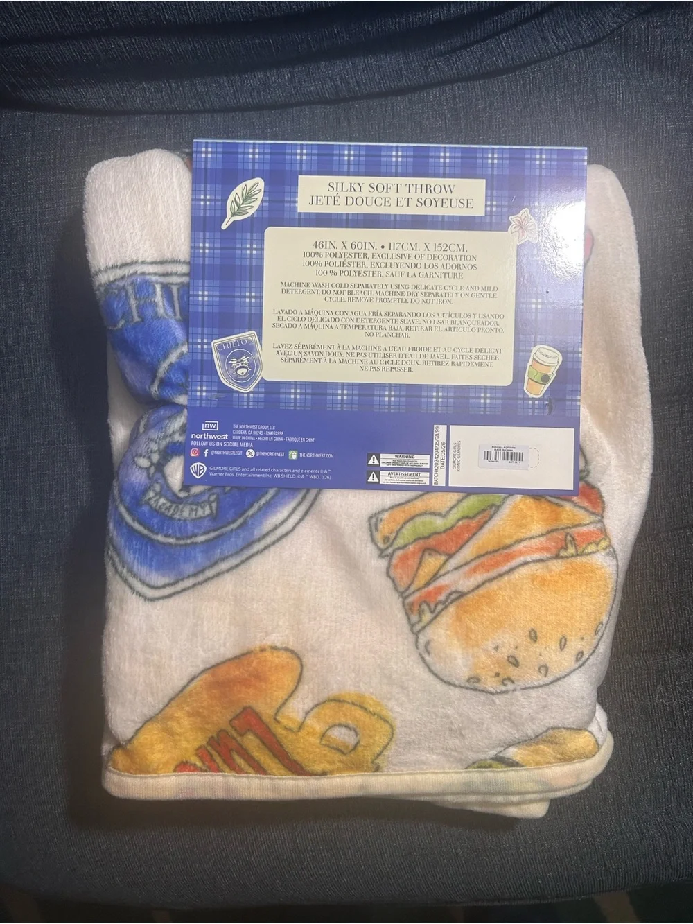 Gilmore Girls 46in x 60in Throw Blanket - White & Yellow Silky Soft